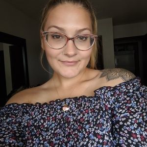 Meet your Posher, Jayde